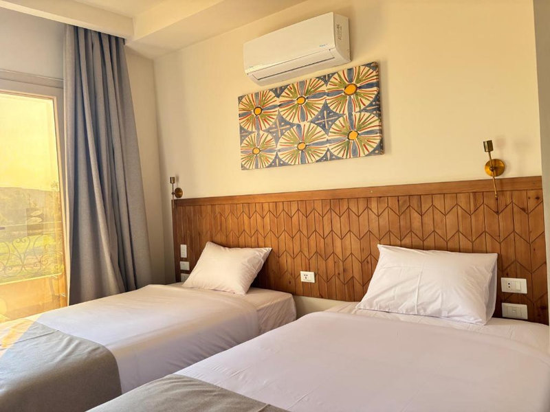 Beit Khufu – Deluxe Deluxe Room with Pyramids and Golf View