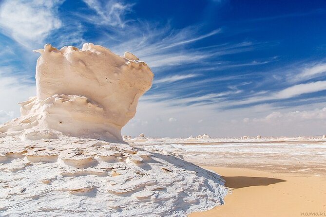 Beit Khufu – Bahariya A white chalk rock formation in the White Desert