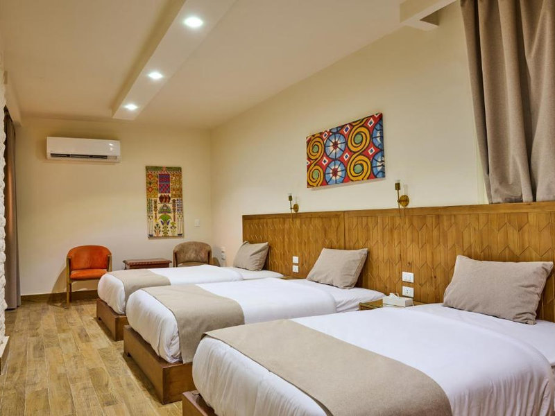 Beit Khufu – Triple Triple Room with Pyramids View